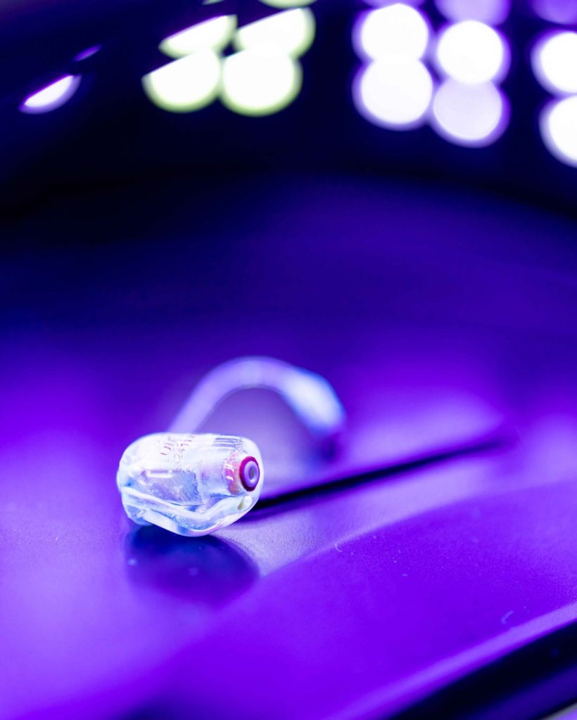 Audífono tecnología avanzada Sonea centro auditivo Jaén digital inteligente